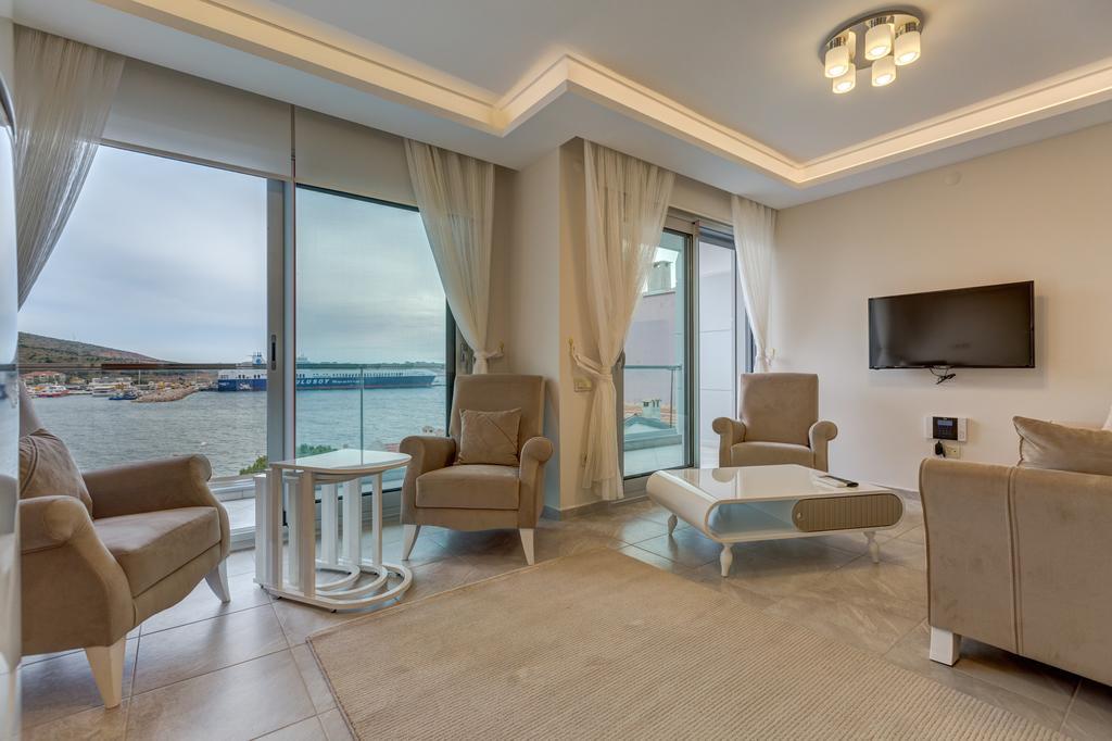 Paris Residence Cesme Exterior photo